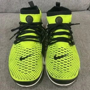 Nike presto jaune fluo on sale